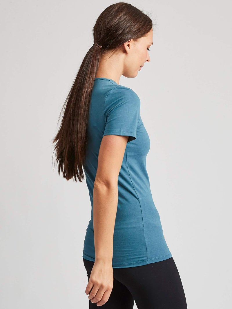 Kalon Women's 4-Pack Crewneck T-Shirt Base Layer (X-Large, Festival) - Image 3